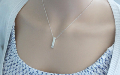 Crafting Your Story: The Personalised Silver Bar Necklace