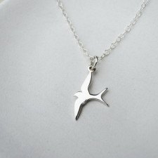 Swallow Necklace: A Tiny Winged Wonder & Crafting Secrets