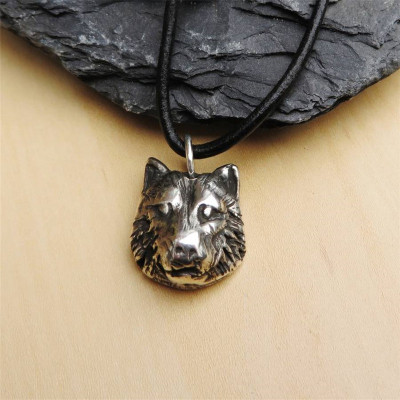Silver Wolf Head Necklace - Handmade By AOL Special