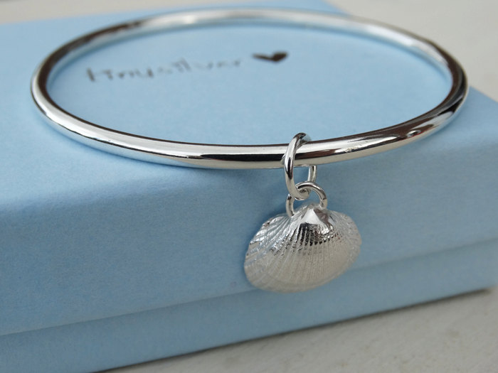 Solid Silver Bangle &amp; Silver Clam Seashell - Sterling Silver