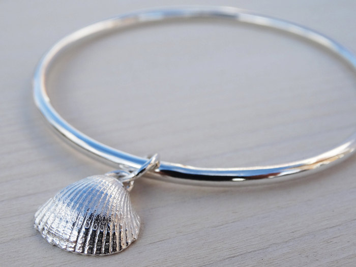 Solid Silver Bangle &amp; Silver Clam Seashell - Sterling Silver