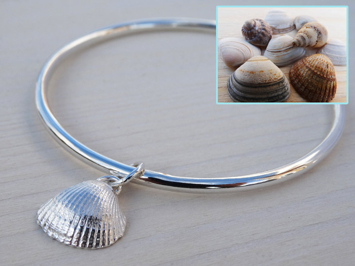 Solid Silver Bangle &amp; Silver Clam Seashell - Sterling Silver